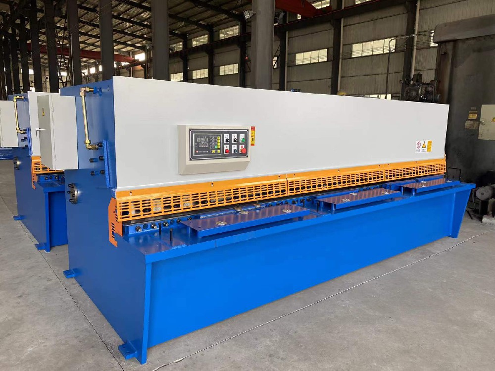 QC12Y系列液壓擺式剪板機